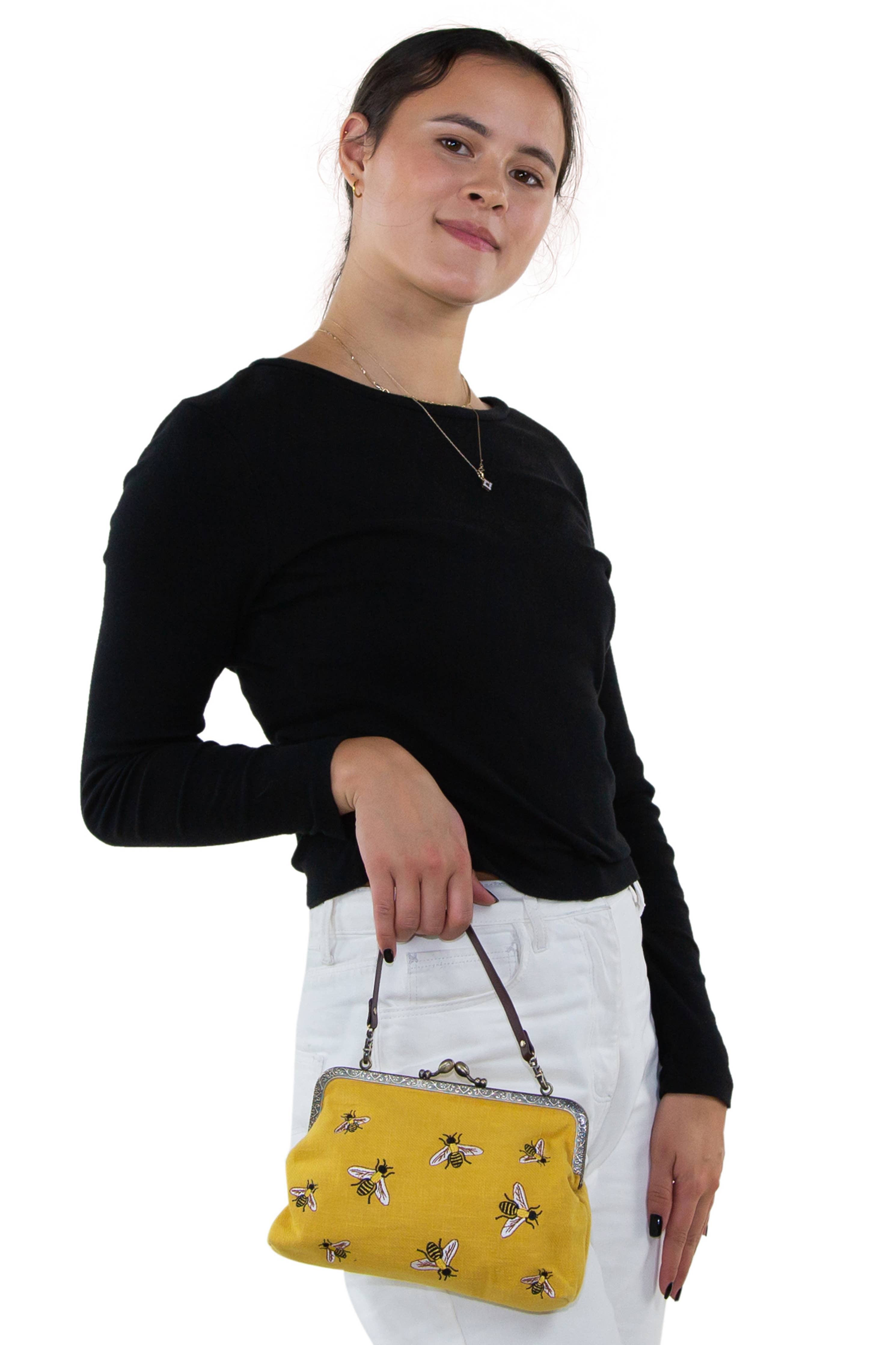 Bees Kisslock Handbag: Black-2